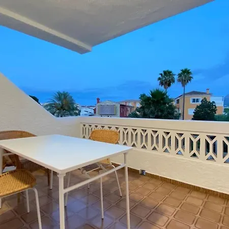 Elegante Piso Cerca De La Playa En Apartment Denia
