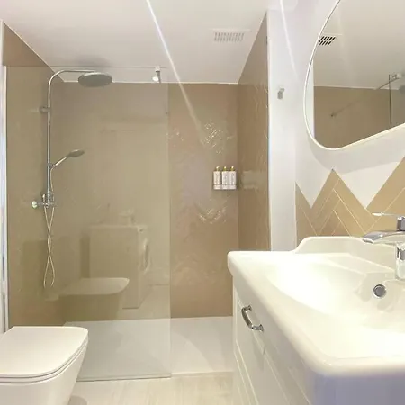 Elegante Piso Cerca De La Playa En Denia